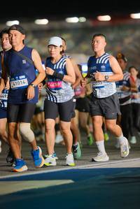 BIB: 4492, 41014, 46769, 42033
                            <button type="button" onclick="openModal(23227946)" class="btn btn-primary btn-sm float-right btn-popup" data-toggle="modal" data-target=".modal-high-quality">
                        <i class="fas fa-shopping-cart"></i> Add to Cart
                    </button>
                                            <button type="button" onclick="isThisMe(23227946, true)" class="btn btn-success btn-sm float-right btn-popup btn-isme hidden" data-toggle="tooltip" data-placement="bottom" title="นี่คือรูปของคุณใช่ไหม คลิกที่นี่เพื่อเอาเข้าอัลบั้ม">
                        <i class="fas fa-plus"></i> Add to album
                    </button>
                    <button type="button" onclick="isThisMe(23227946, false)" class="btn btn-warning btn-sm float-right btn-popup btn-isnotme hidden">
                        <i class="fas fa-ban"></i> Remove from album
                    </button>